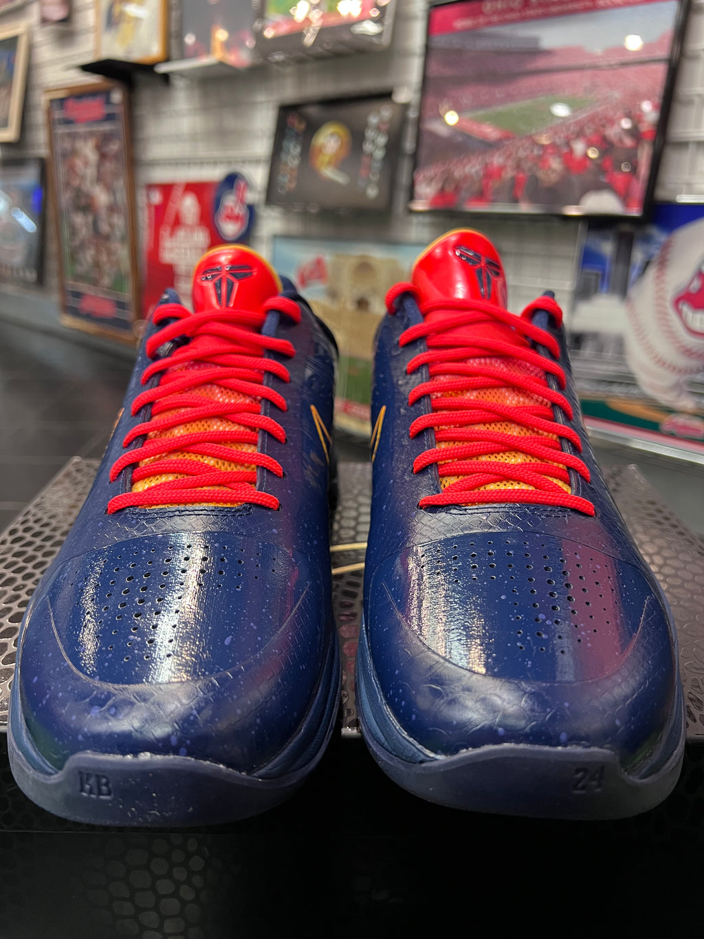 Nike Kobe 5 Caitlin Clark Indiana Fever size 12 Men shoes