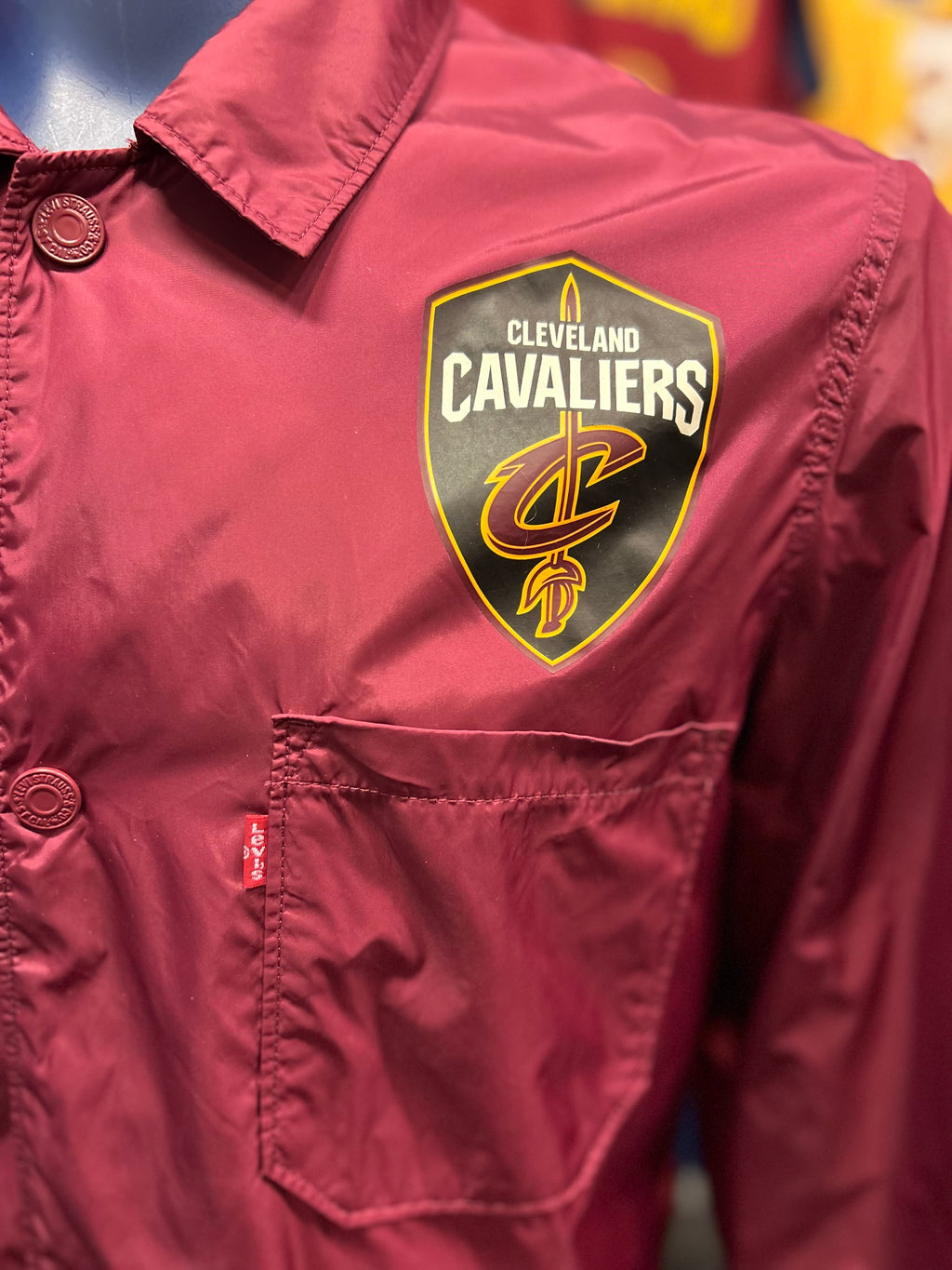 Levi’s Cleveland Cavaliers Red Wine Jacket Size Medium
