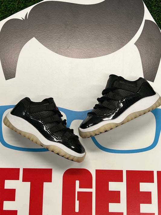 Kids Air Jordan 11 ‘72-10’