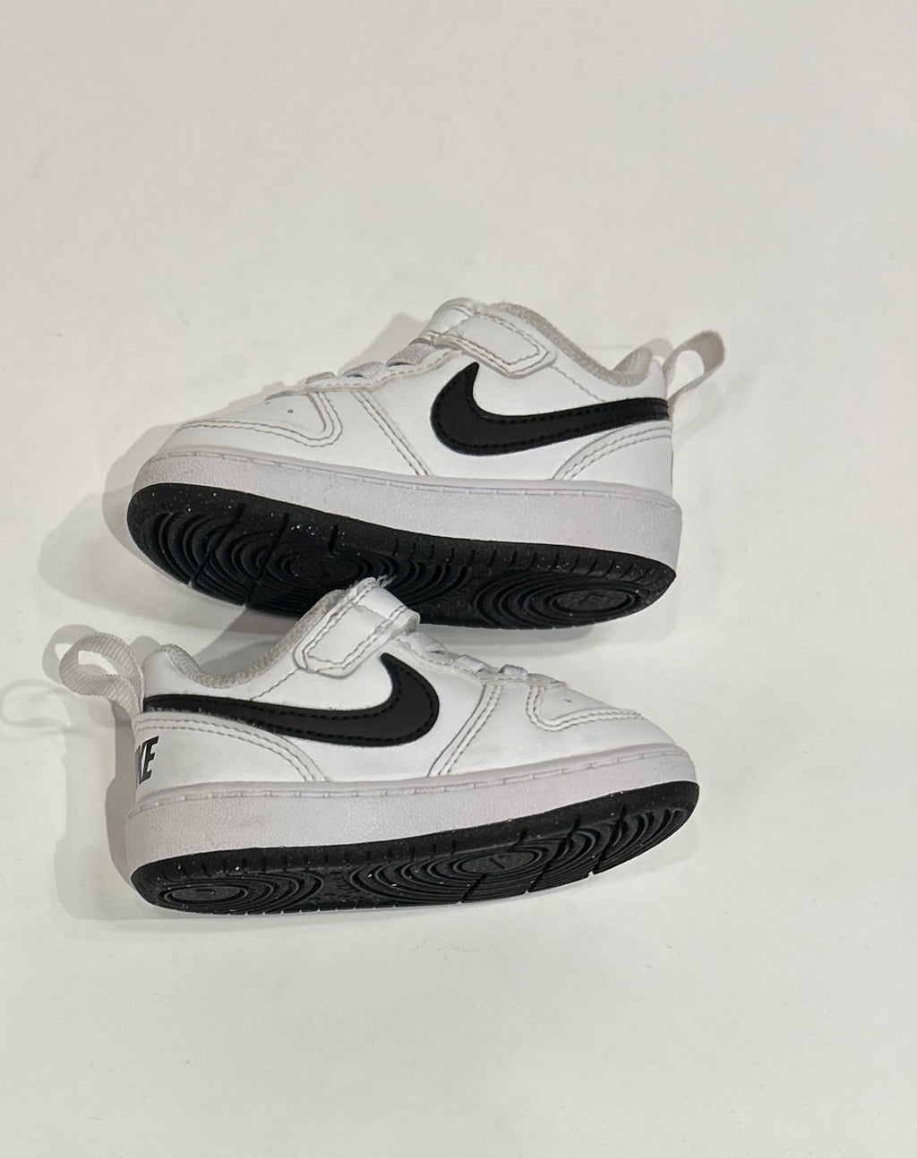 Nike Court Borough Low Recraft White Size 5C