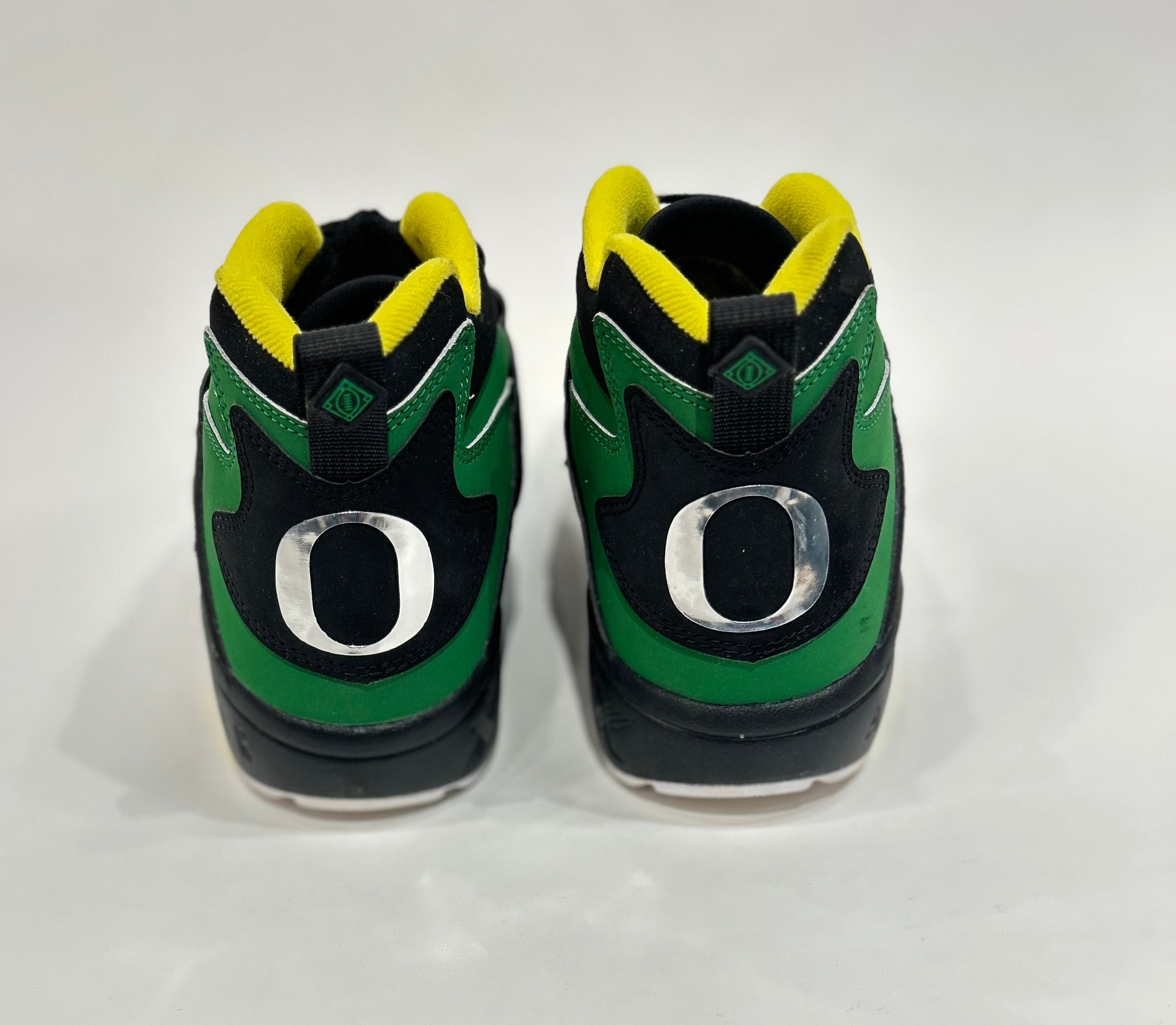 Nike Air Diamond Turf Oregon Duck Size 8.5 Men’s Shoes
