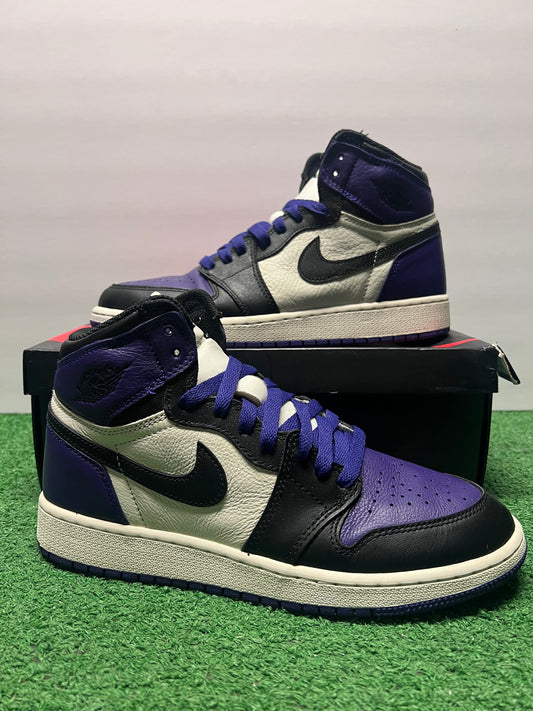 Gradeschool Air Jordan 1 Court Purple Size 6.5y