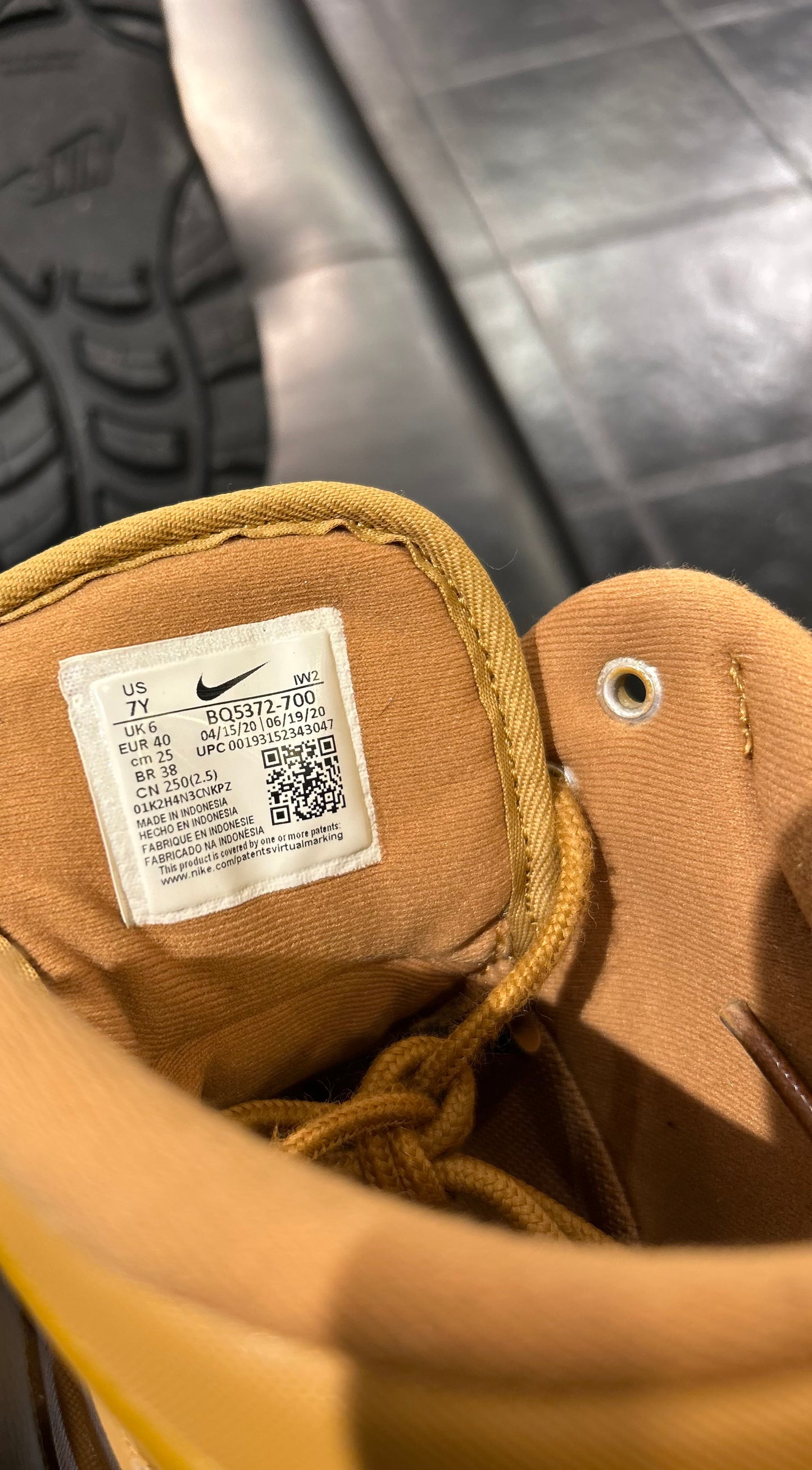 Nike Manoa Boots Size 7y