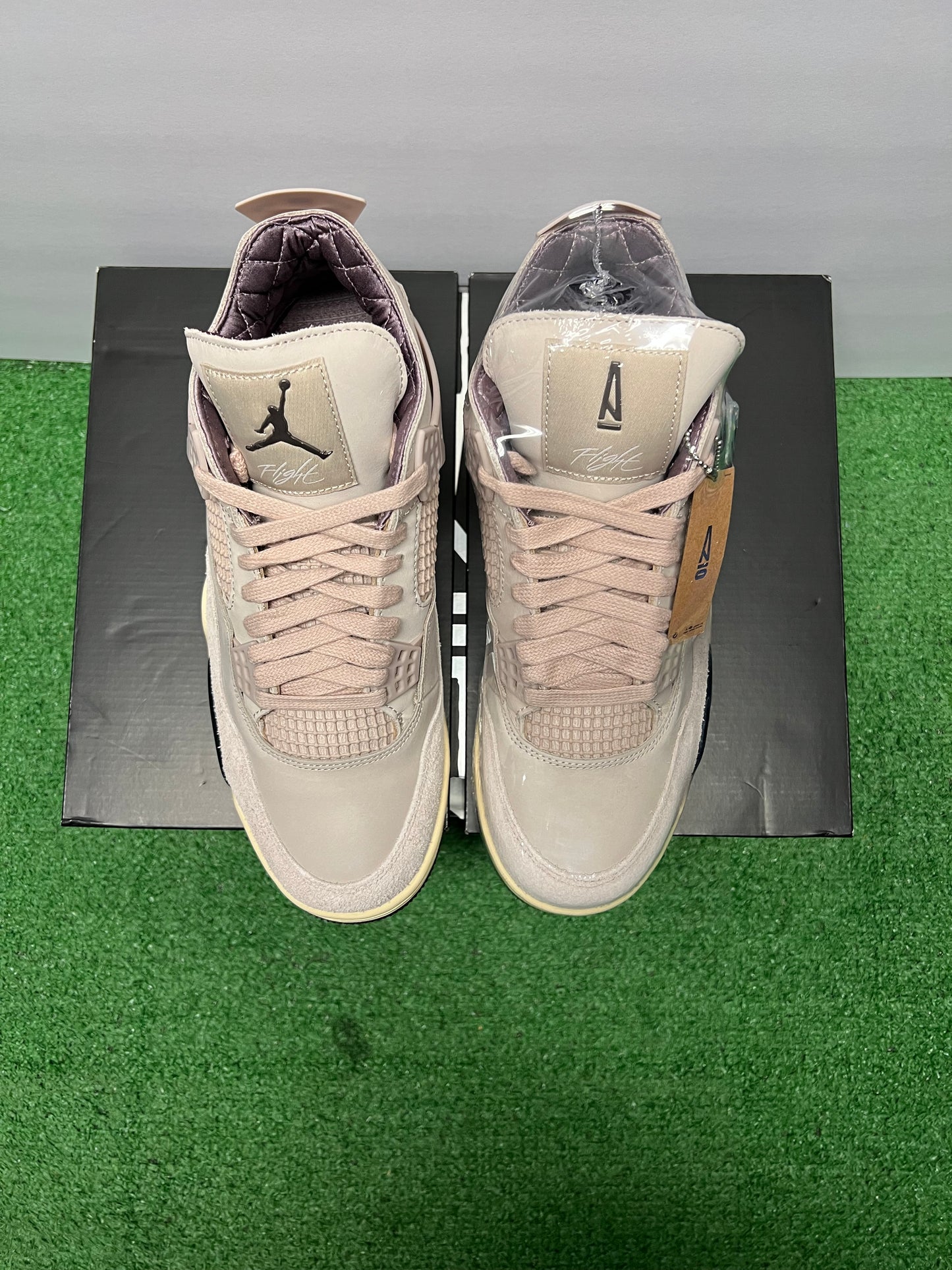 Air Jordan 4 A Ma Maniere Size 9.5