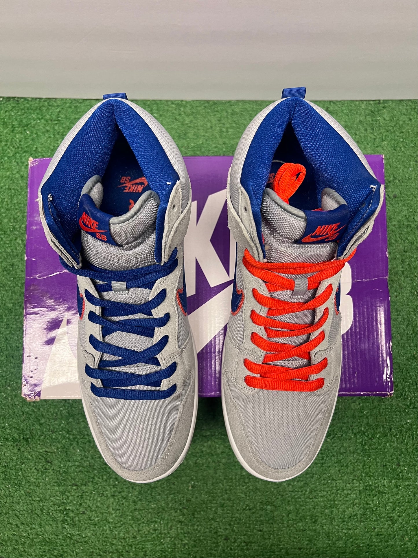 Men’s Nike SB Dunk High Mets Size 11.5