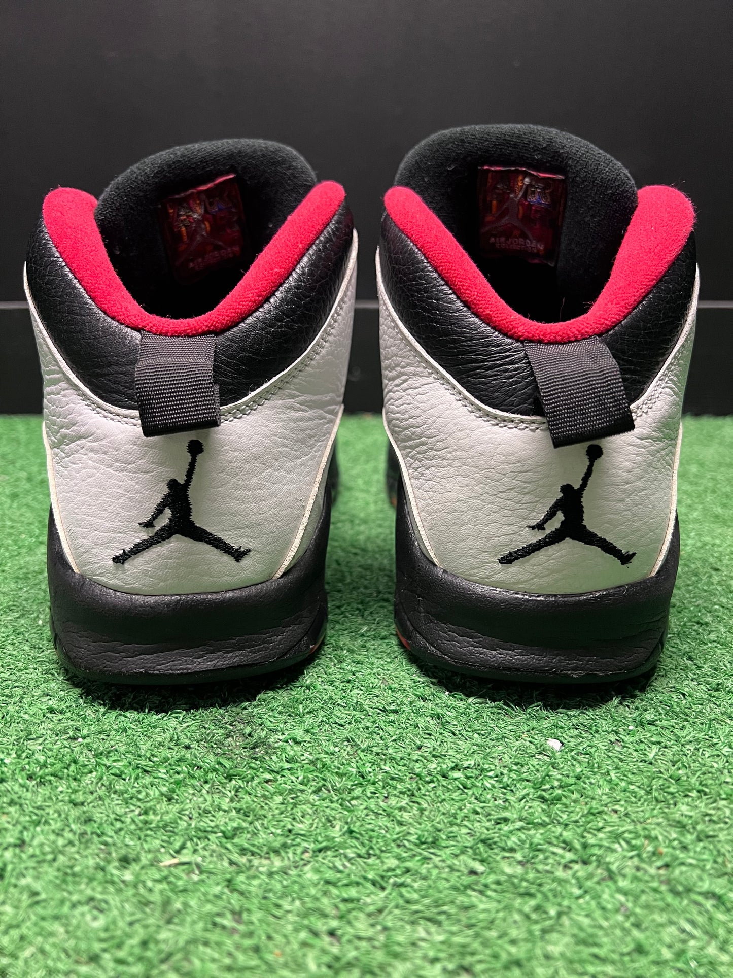 Men’s Air Jordan 10 Double Nickel Size 9.5