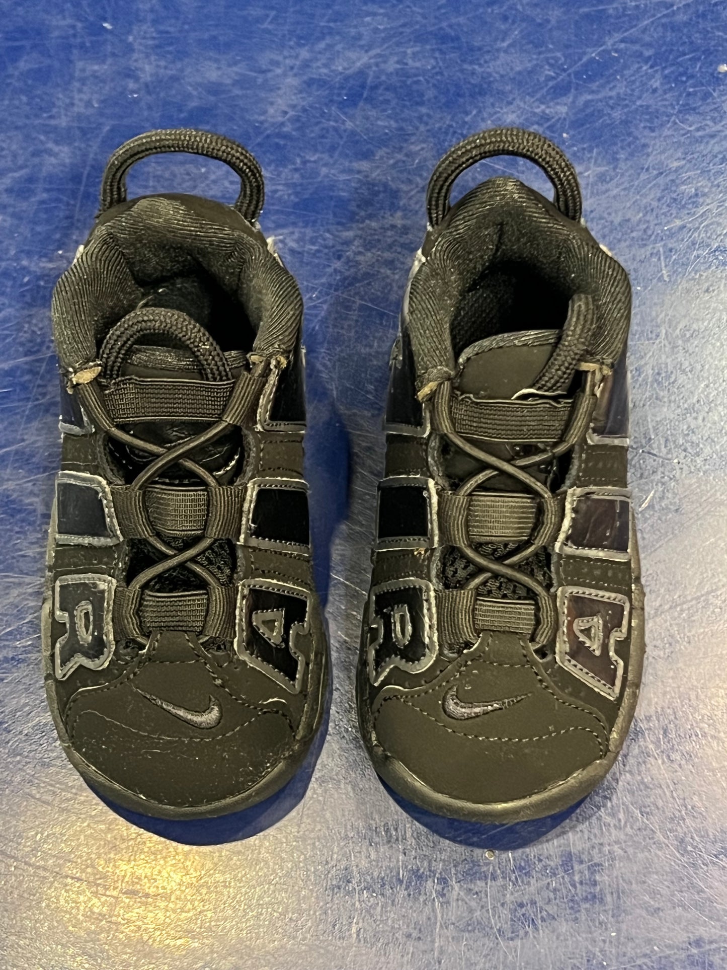 Kids Nike Uptempo Black Size 6c