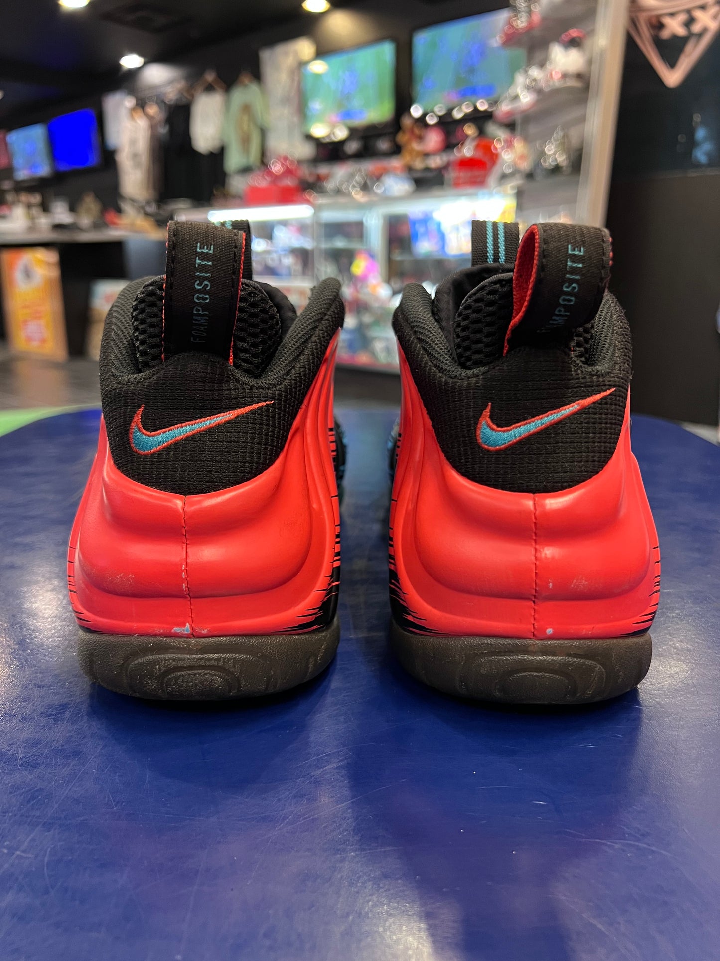 Nike Foamposite Pro Spider-Man Size 10.5