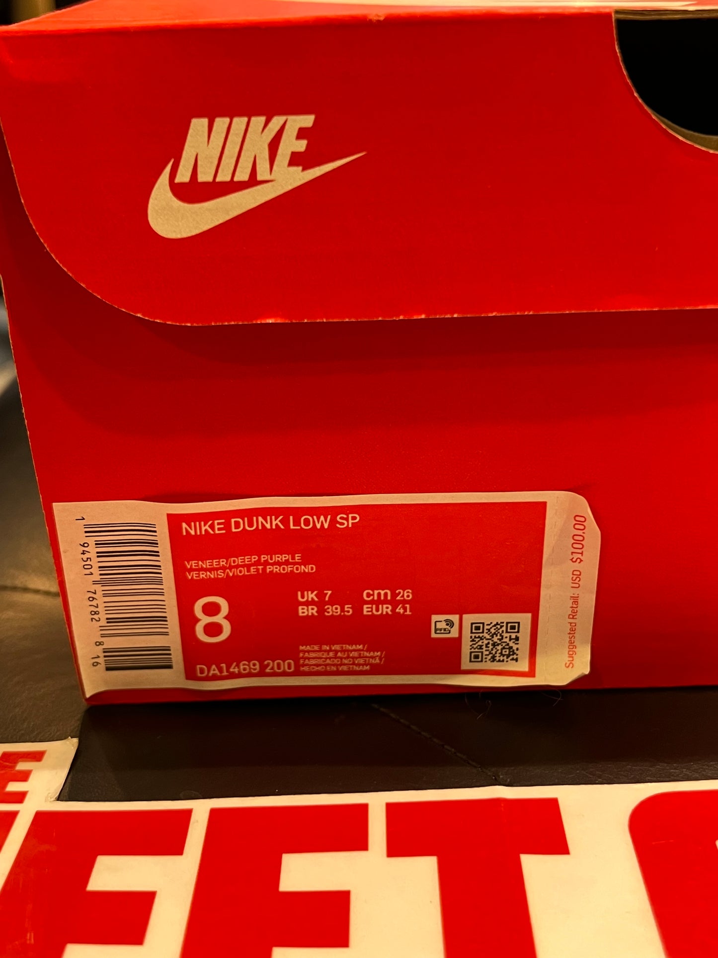 Men’s Nike Dunk Low Veneer Size 8