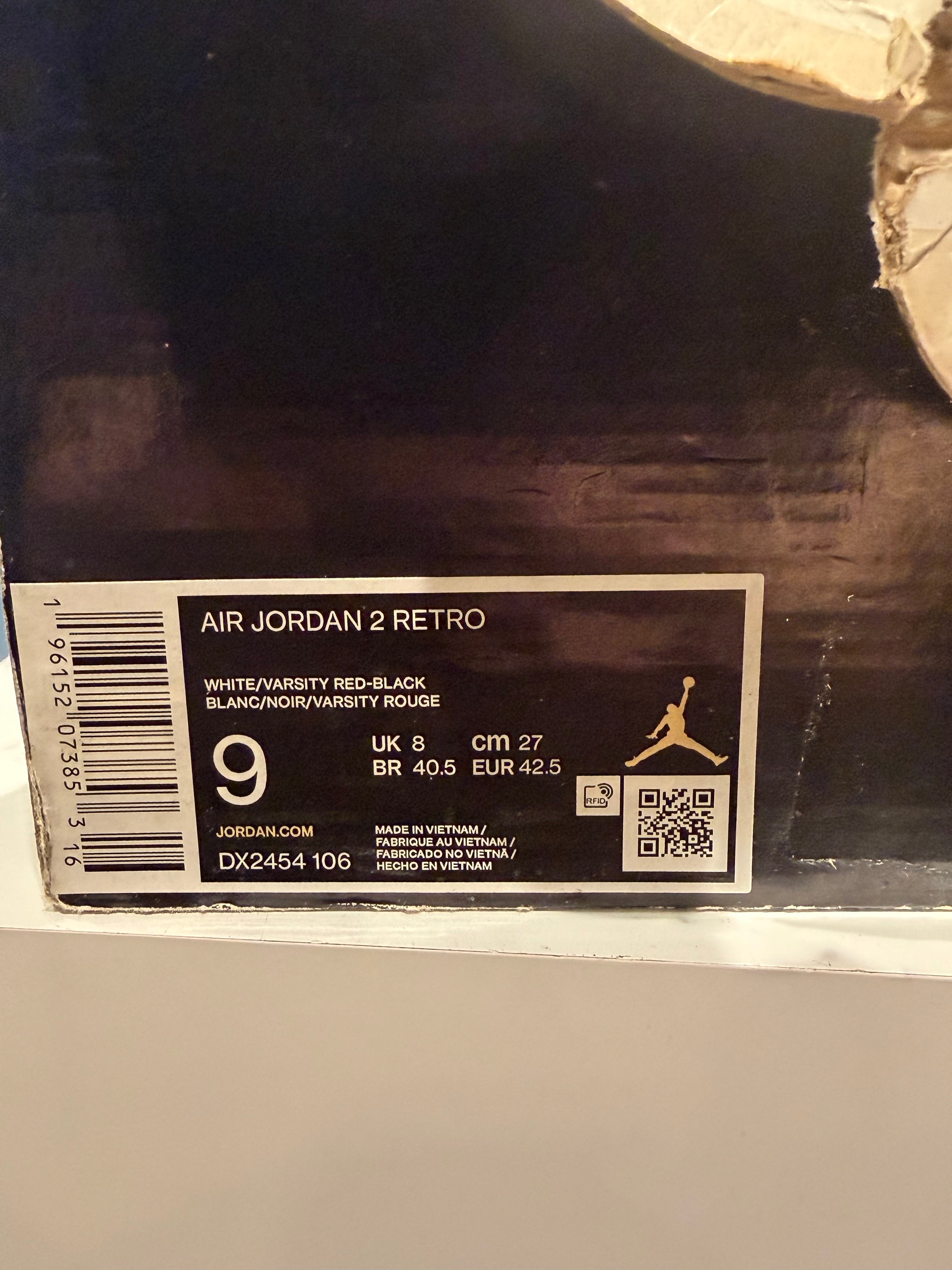 Air Jordan 2 Chicago Size 9 Men’s Shoes