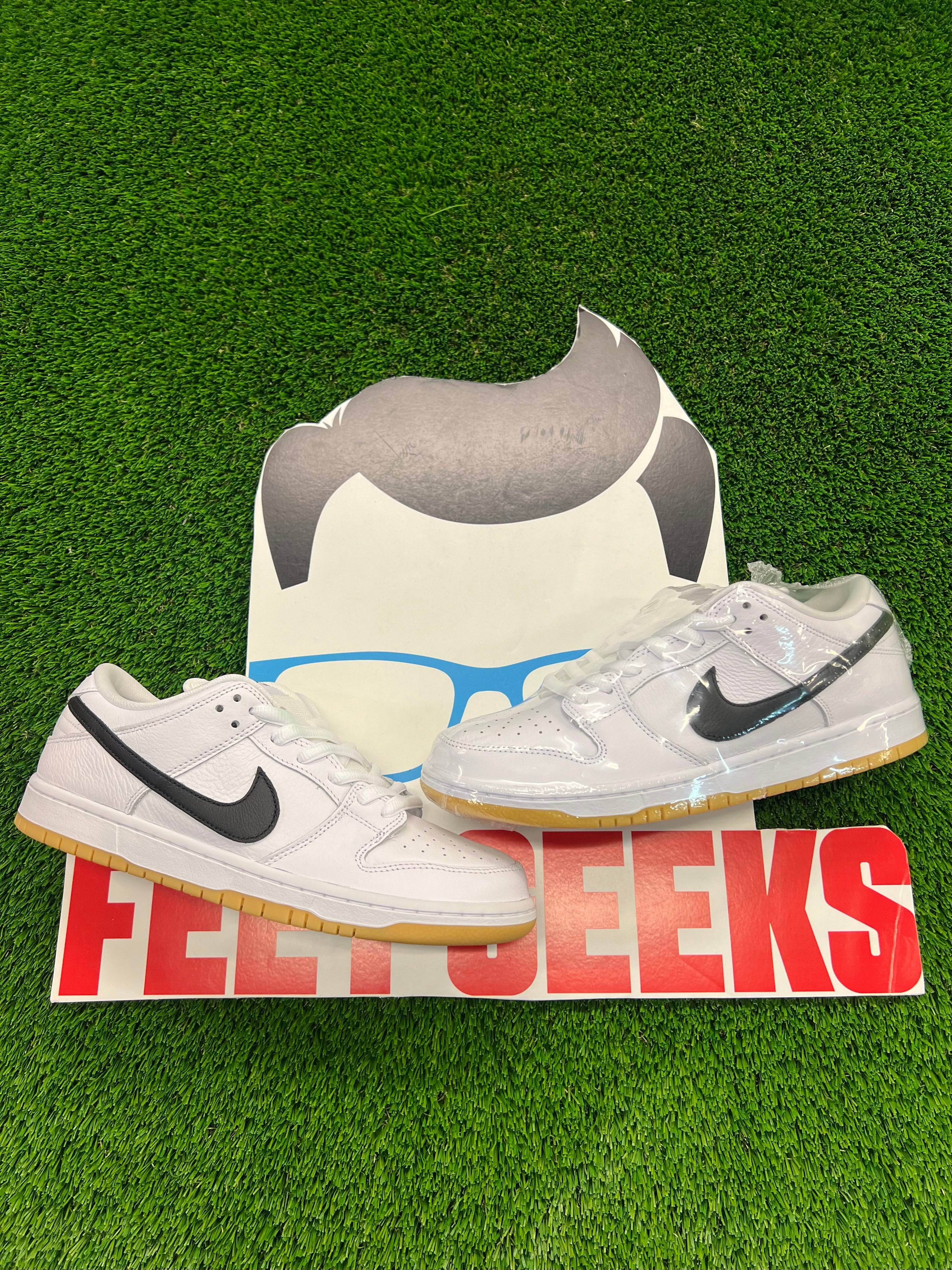 Men’s Nike SB Dunk Low White Brand New