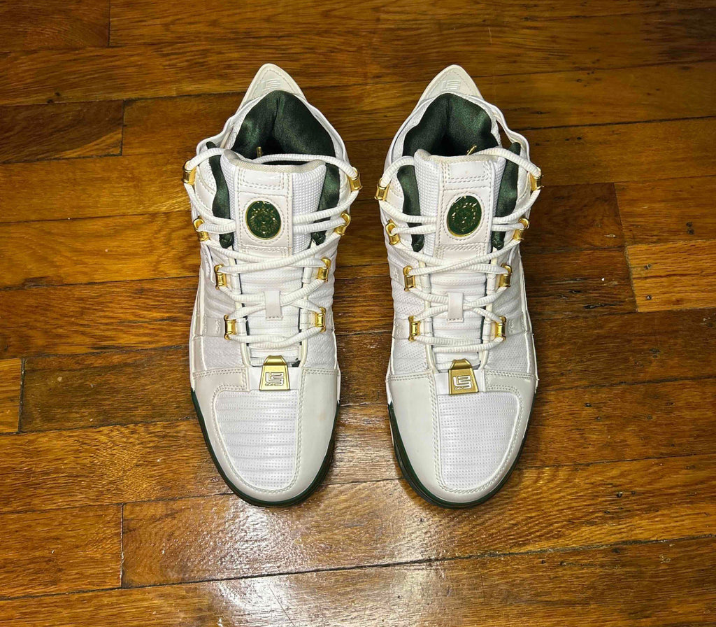 Nike LeBron 3 SVSM Home size 9 Men Shoes