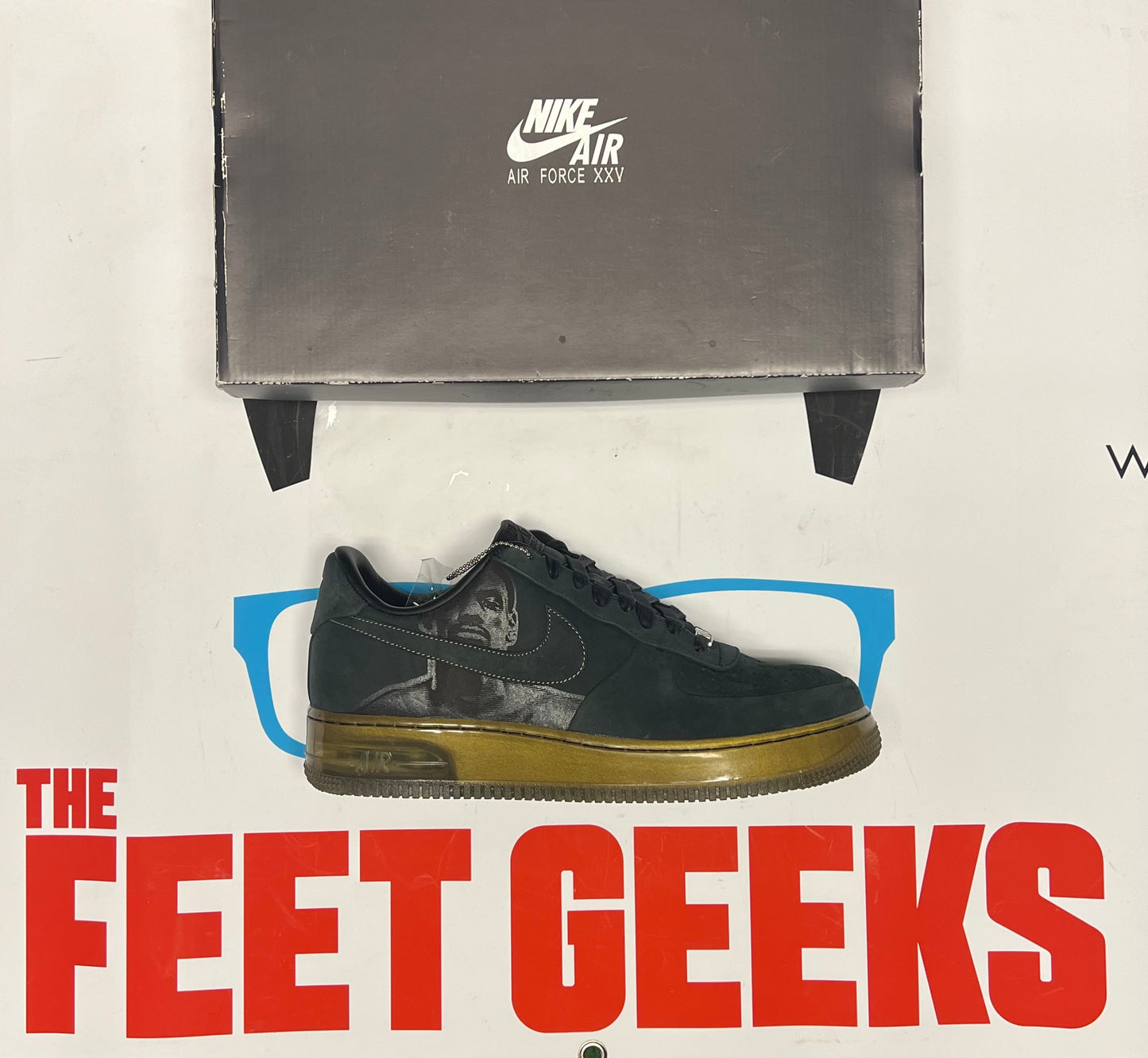 Men’s Nike Air Force 1 LeBron “The Six”  Brand New