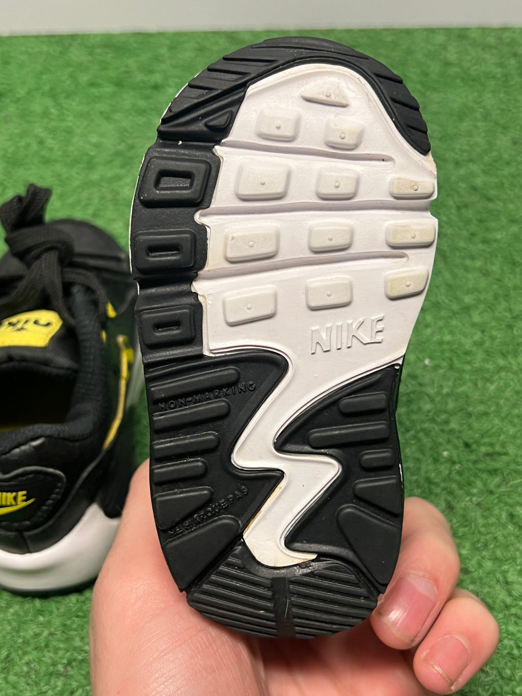 Kids Air Max 90 Black Yellow Size 4c
