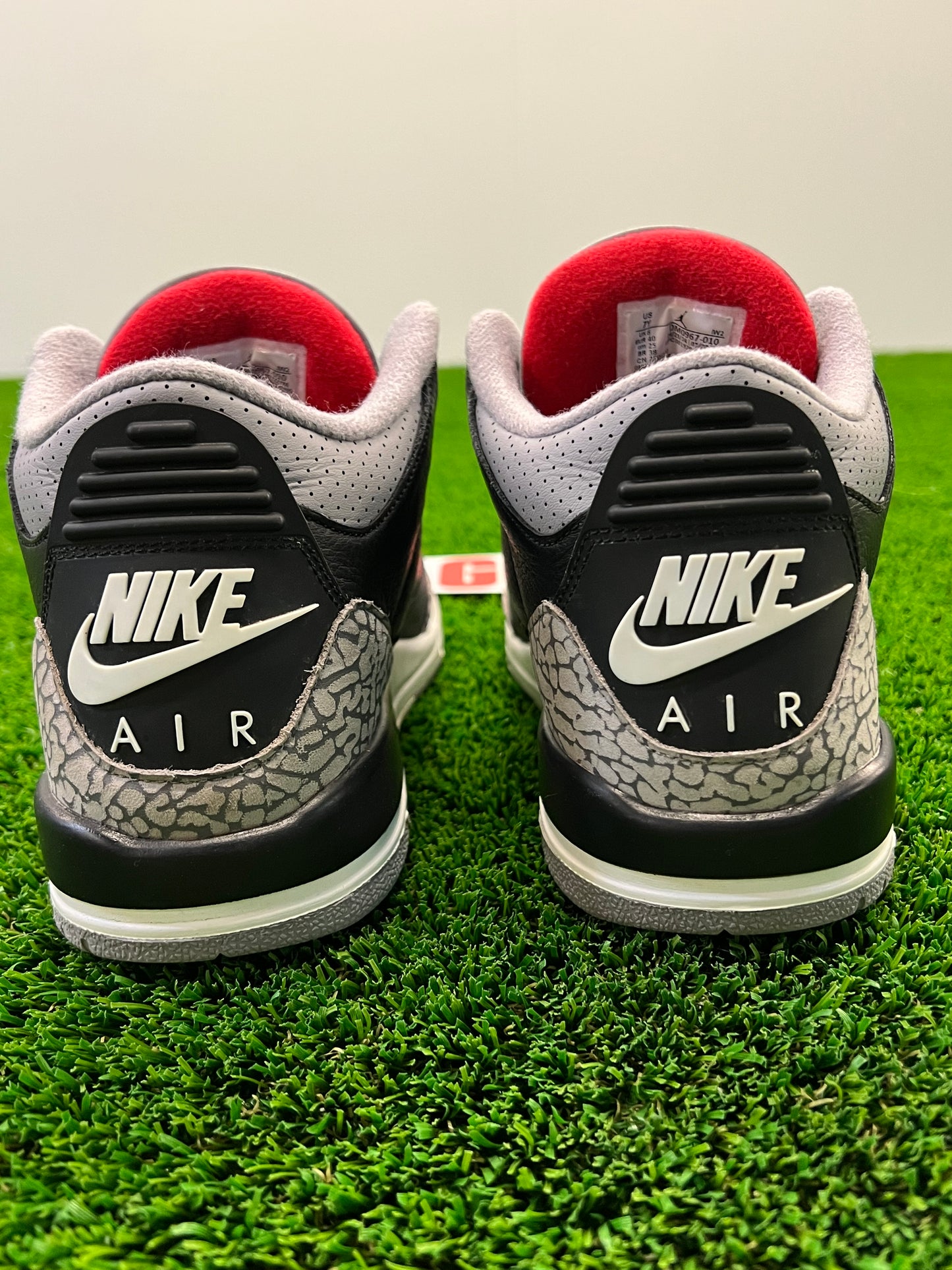 Gradeschool Air Jordan 3 Black Cement