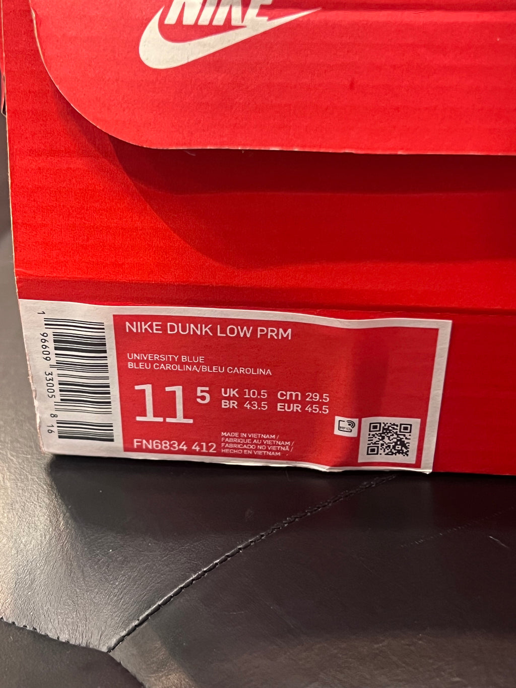 Men’s Nike Dunk Low PRM University Blue Size 11.5 Shoes
