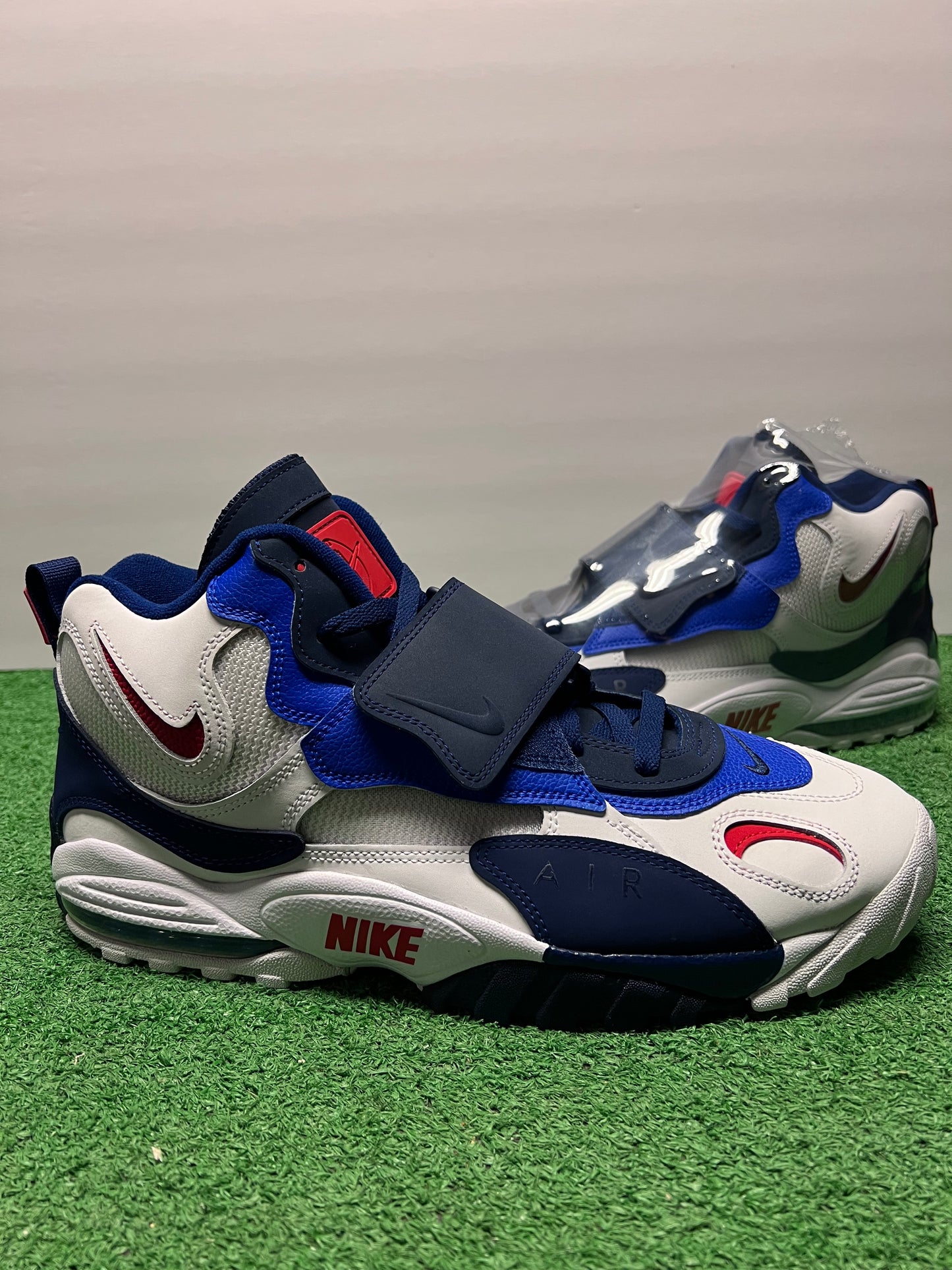 Men’s Nike Speed Turf Size 13