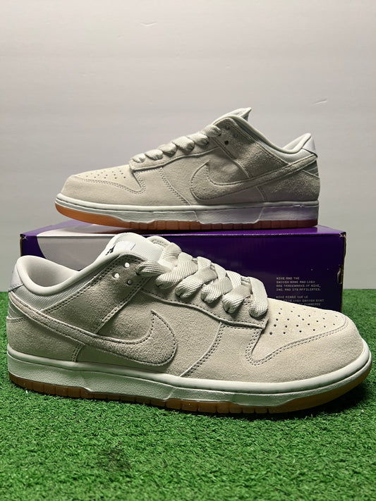 Men’s Nike SB Dunk Low Pale Ivory Size 11.5