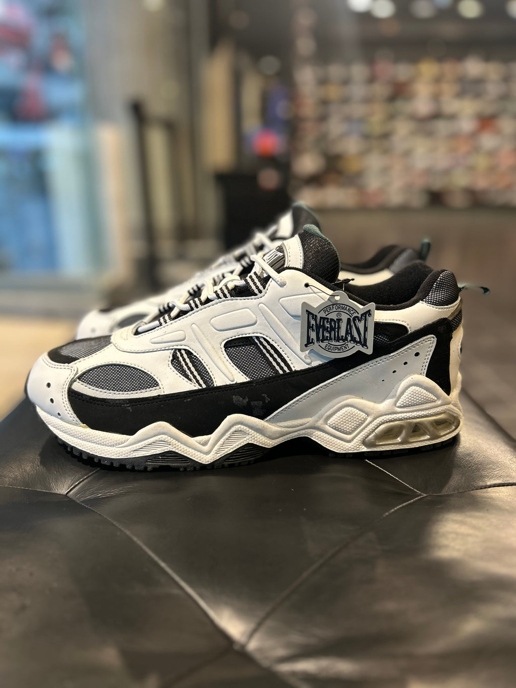 1990s Vintage Everlast Men's Sneakers Size 13