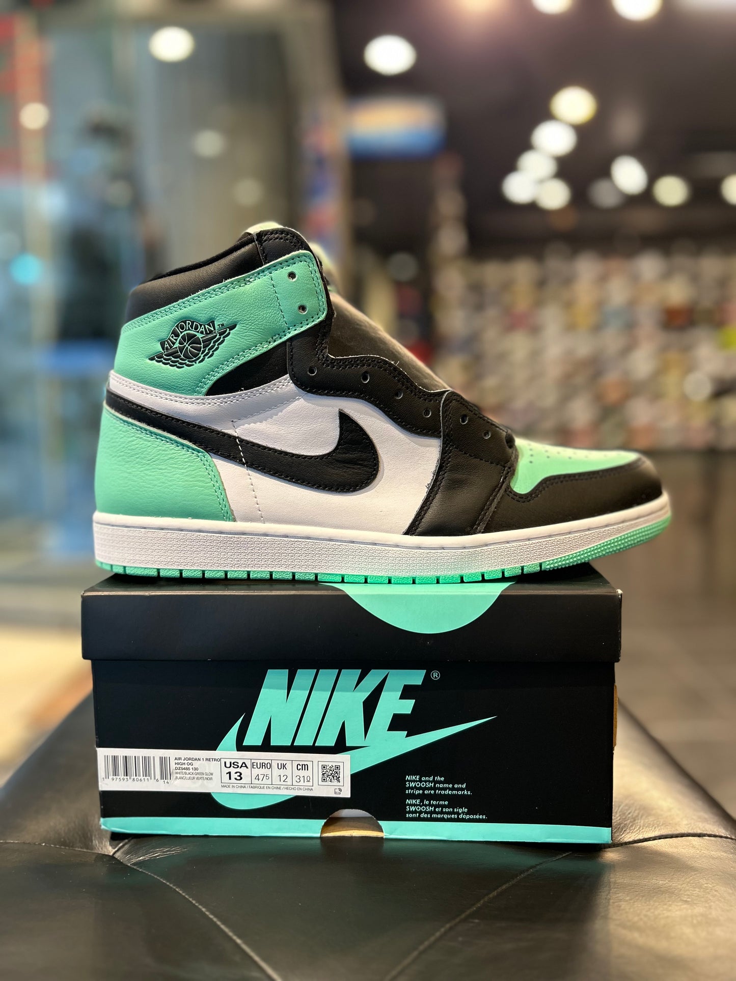 Air Jordan 1 High OG Green Glow size 13