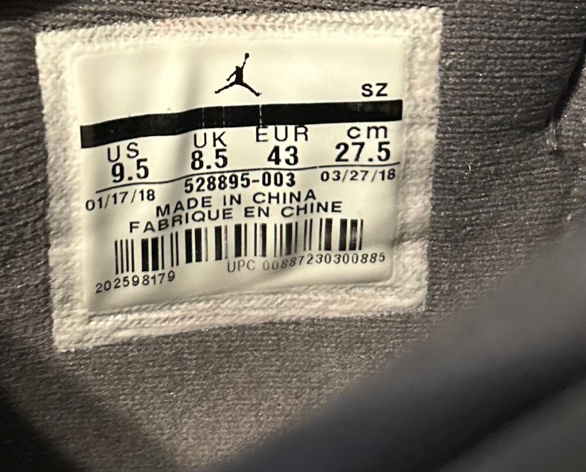 Jordan 11 Low Cool Grey Size 9.5 Men Shoes
