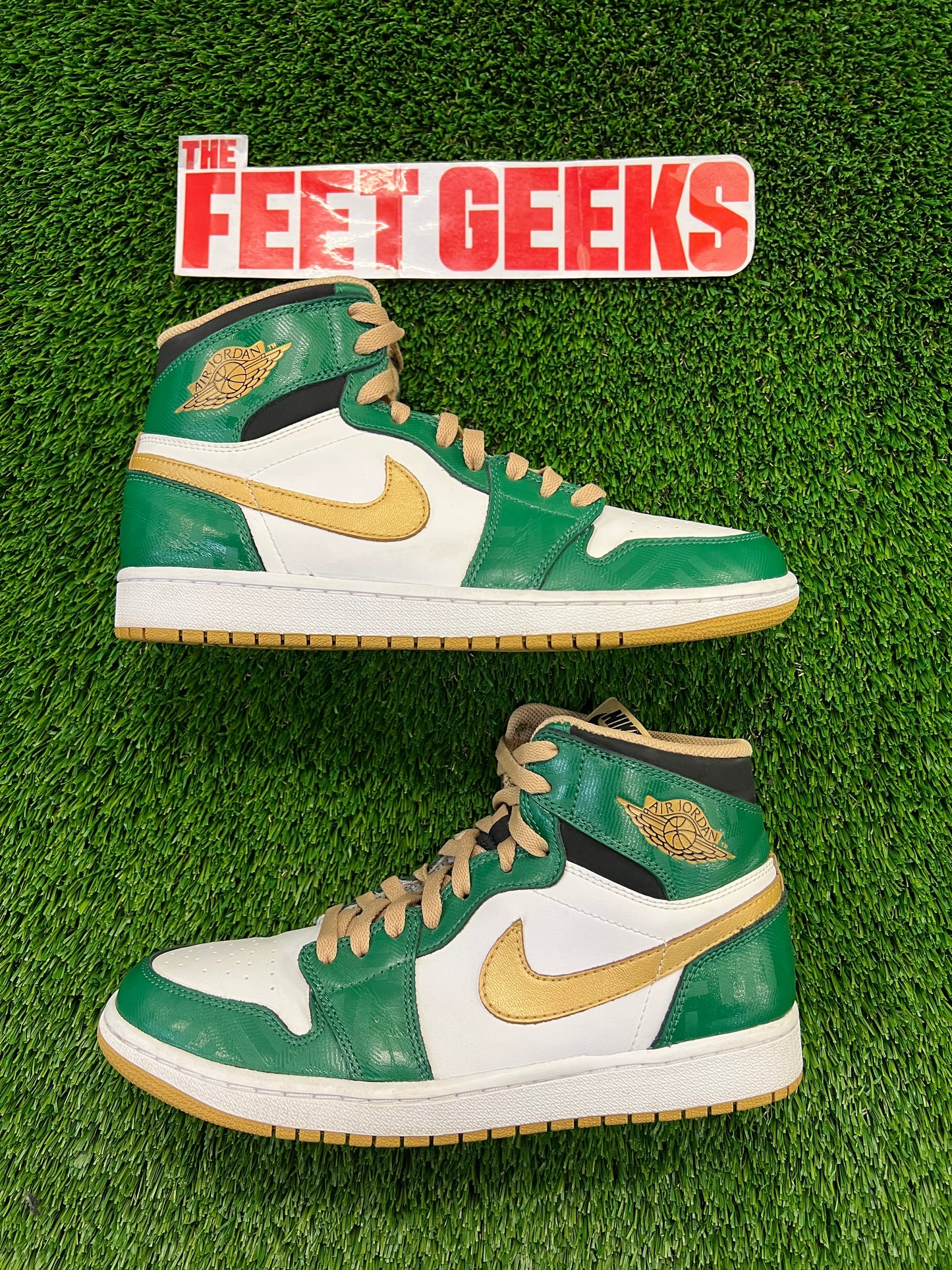 Mens Nike Air Jordan 1 Celtics size 9