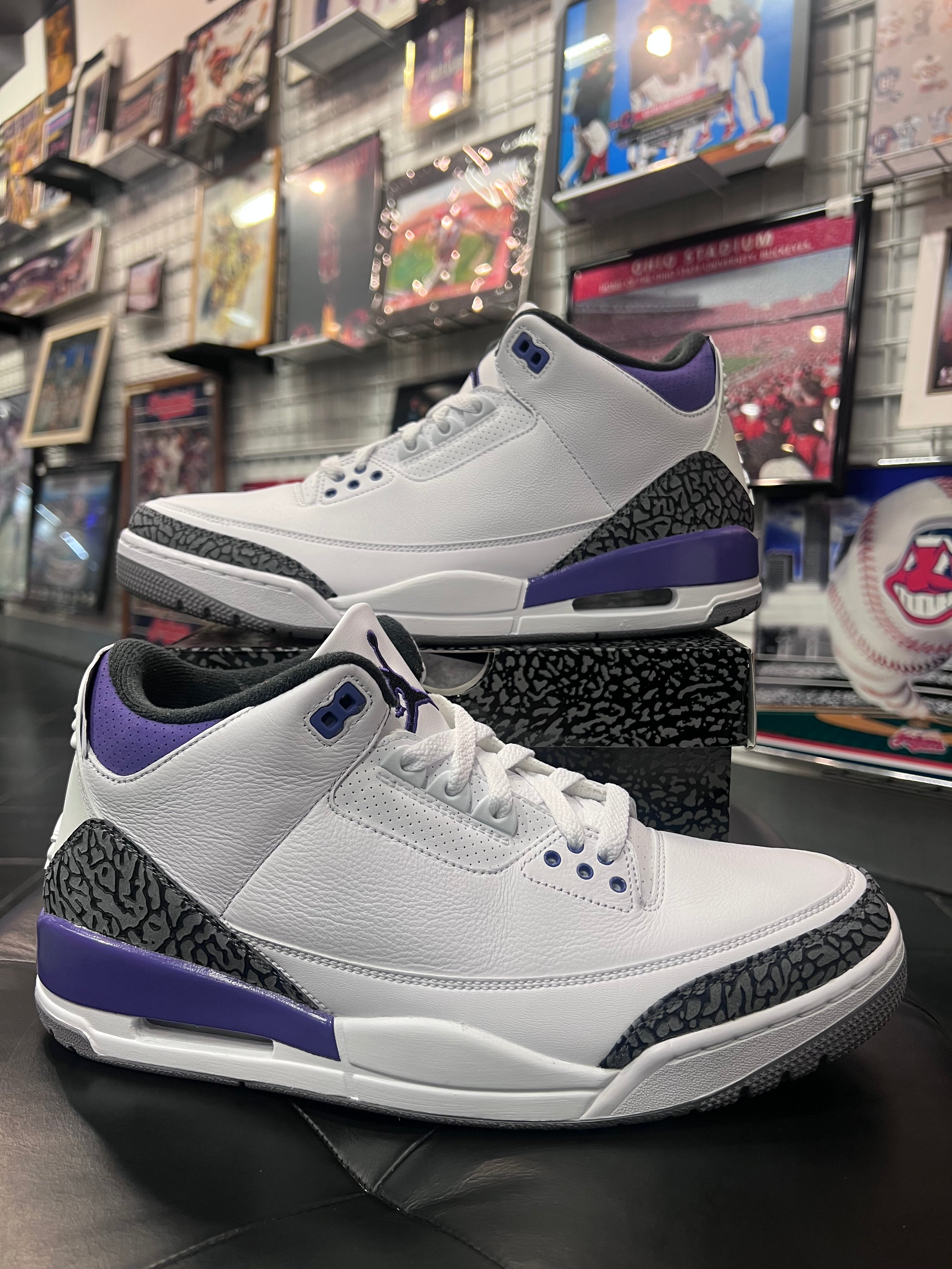 Men’s Air Jordan 3 Dark Iris Size 12 Shoes