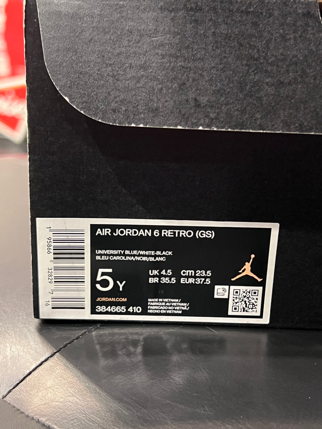 Gradeschool Air Jordan 6 UNC Size 5y
