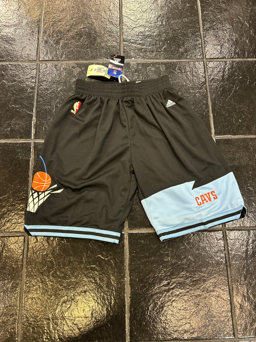 Adidas Cavs Retro Shorts Size XL Men's