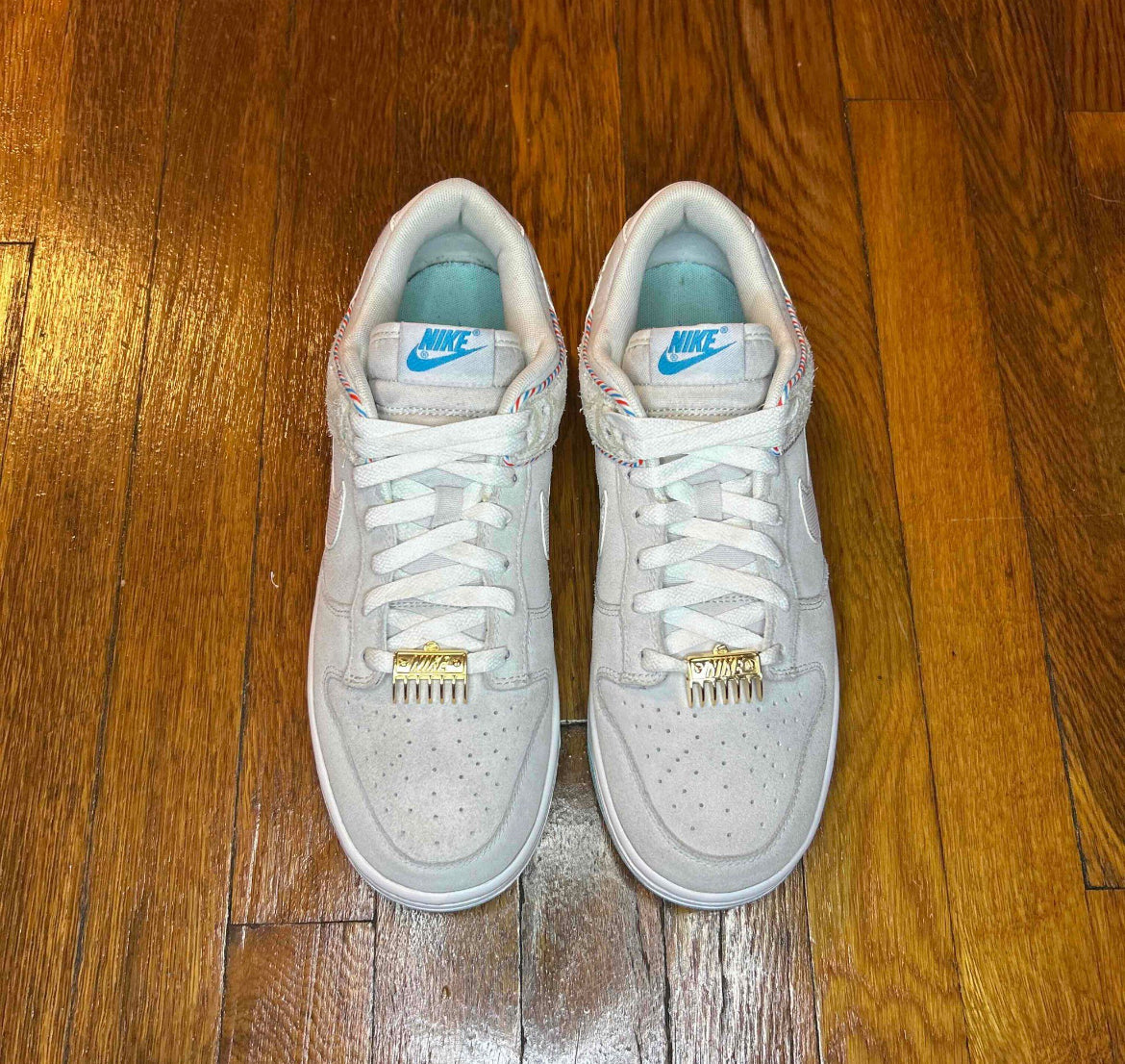 Nike Dunk Low SE Barber Shop Size 9 Men Shoes