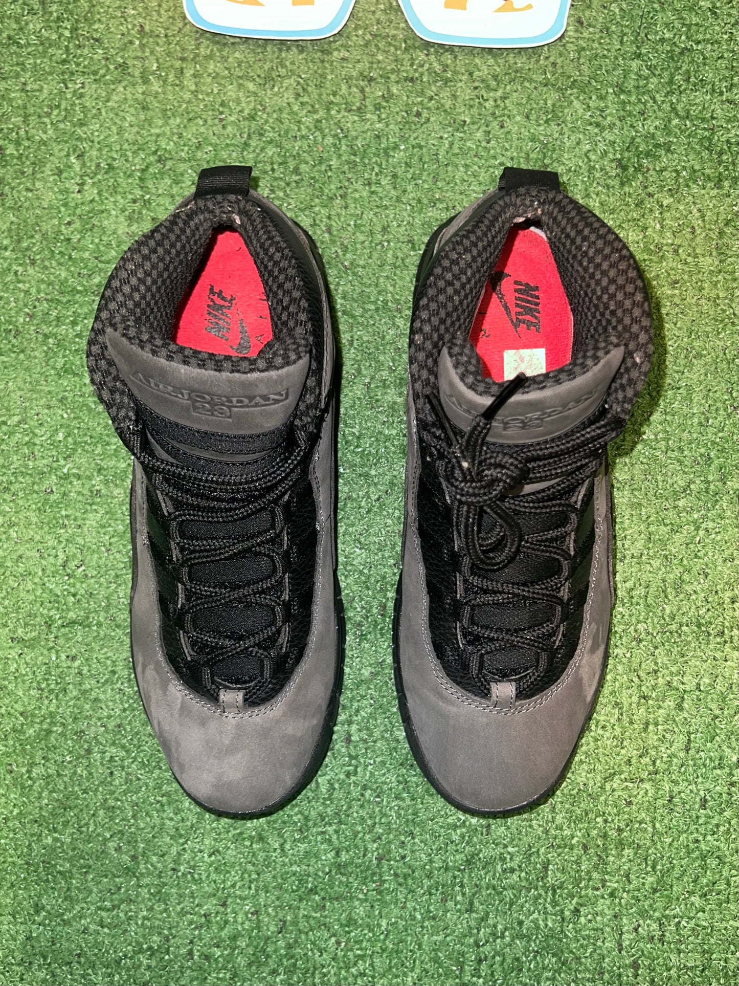 Gradeschool Air Jordan 10 Dark Shadow Size 7 Shoes Pre-Owned