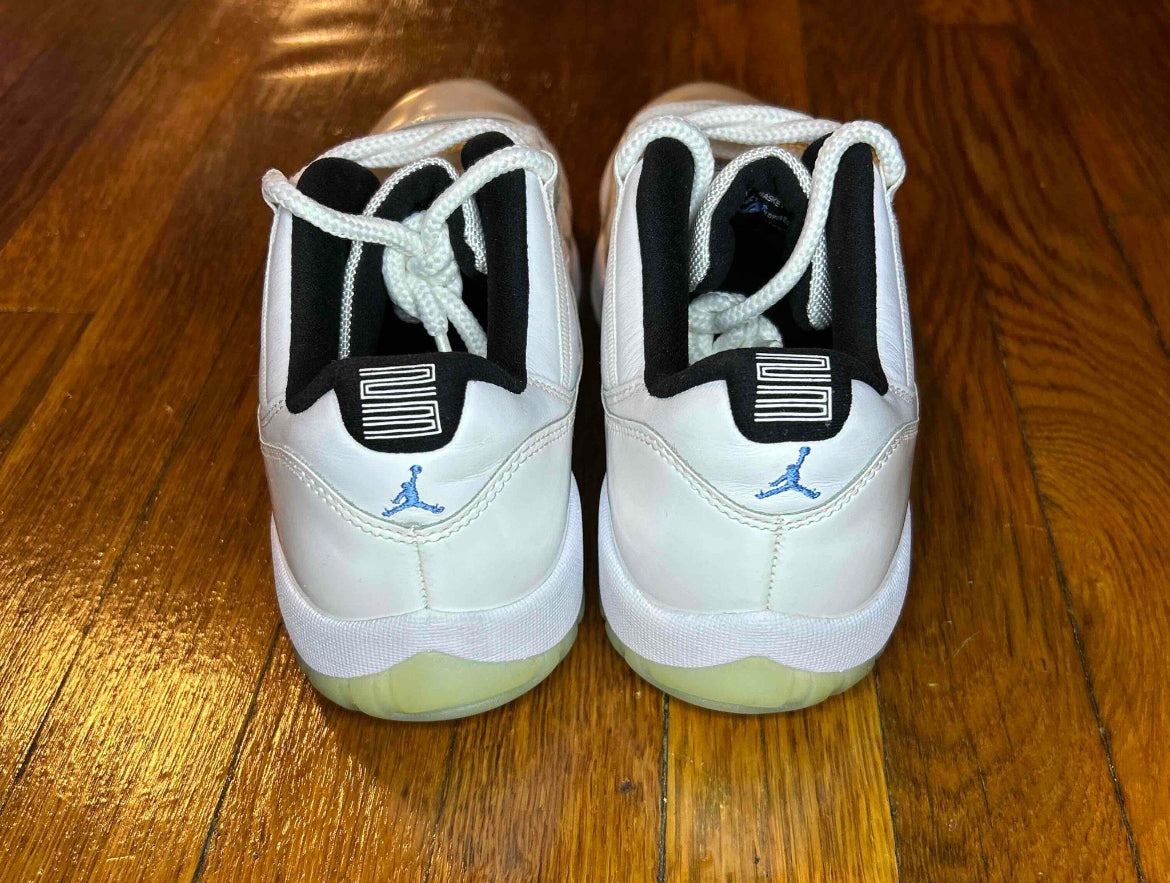 Jordan 11 Low Legend Blue Size 9 Men Shoes