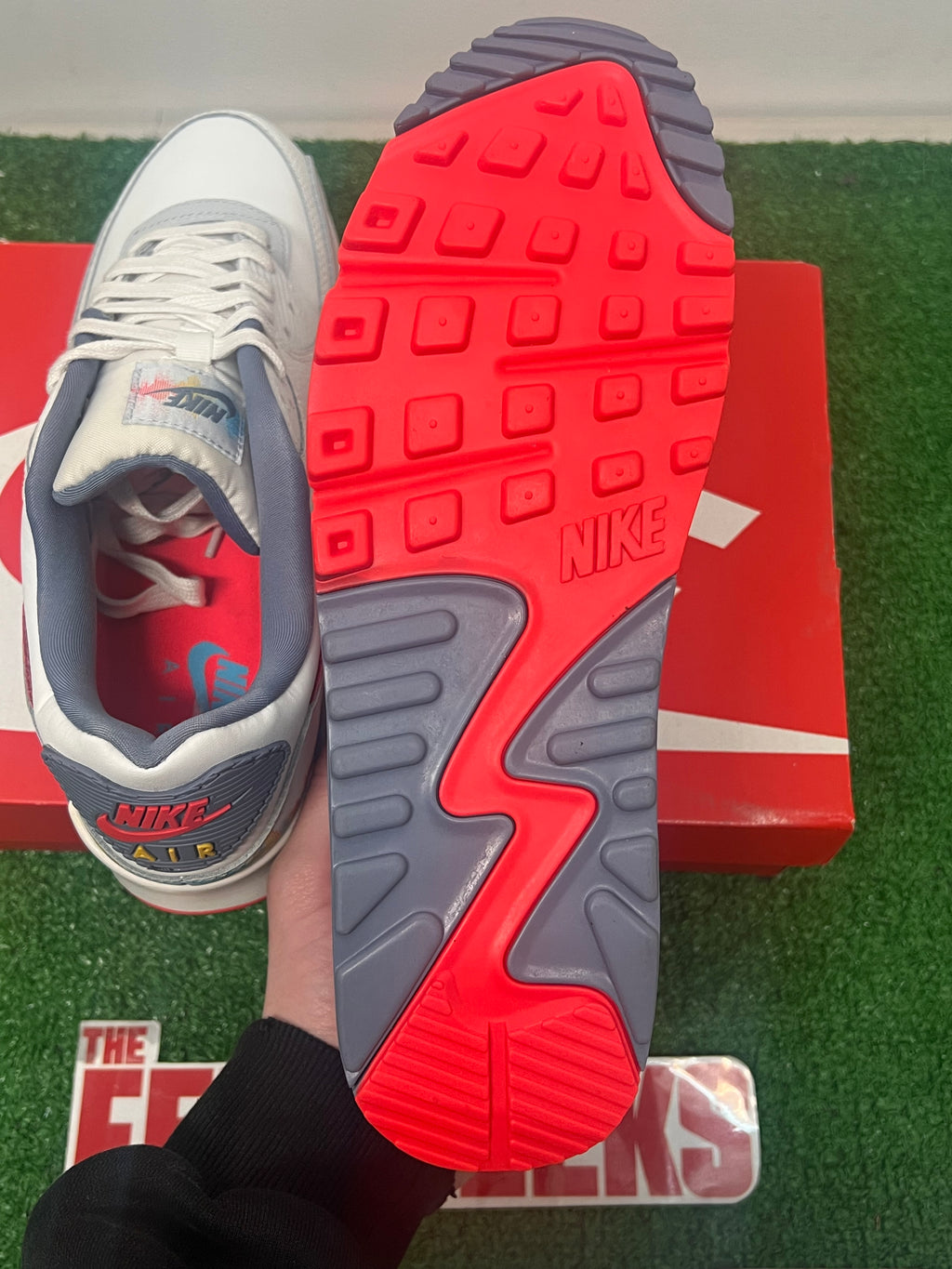 Men’s Nike Air Max 90 PRM Size 11 Brand New