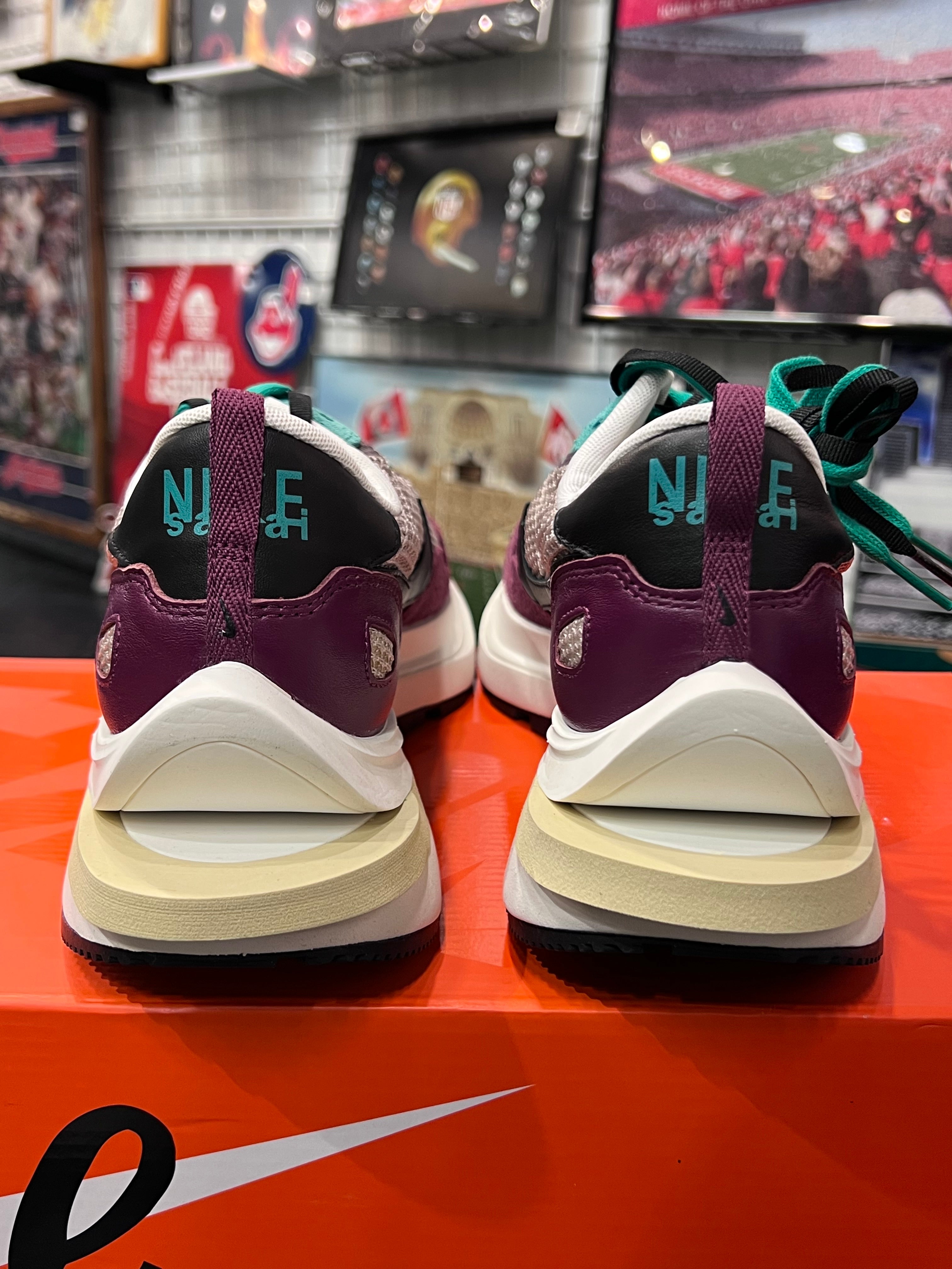 Men’s Nike Sacai Vapor Waffle Brand New