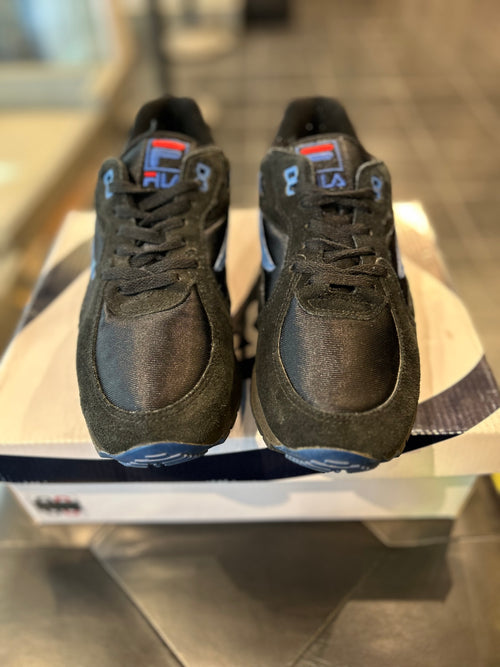 1993 Fila Overpass Size 9.5 Men's Shoes