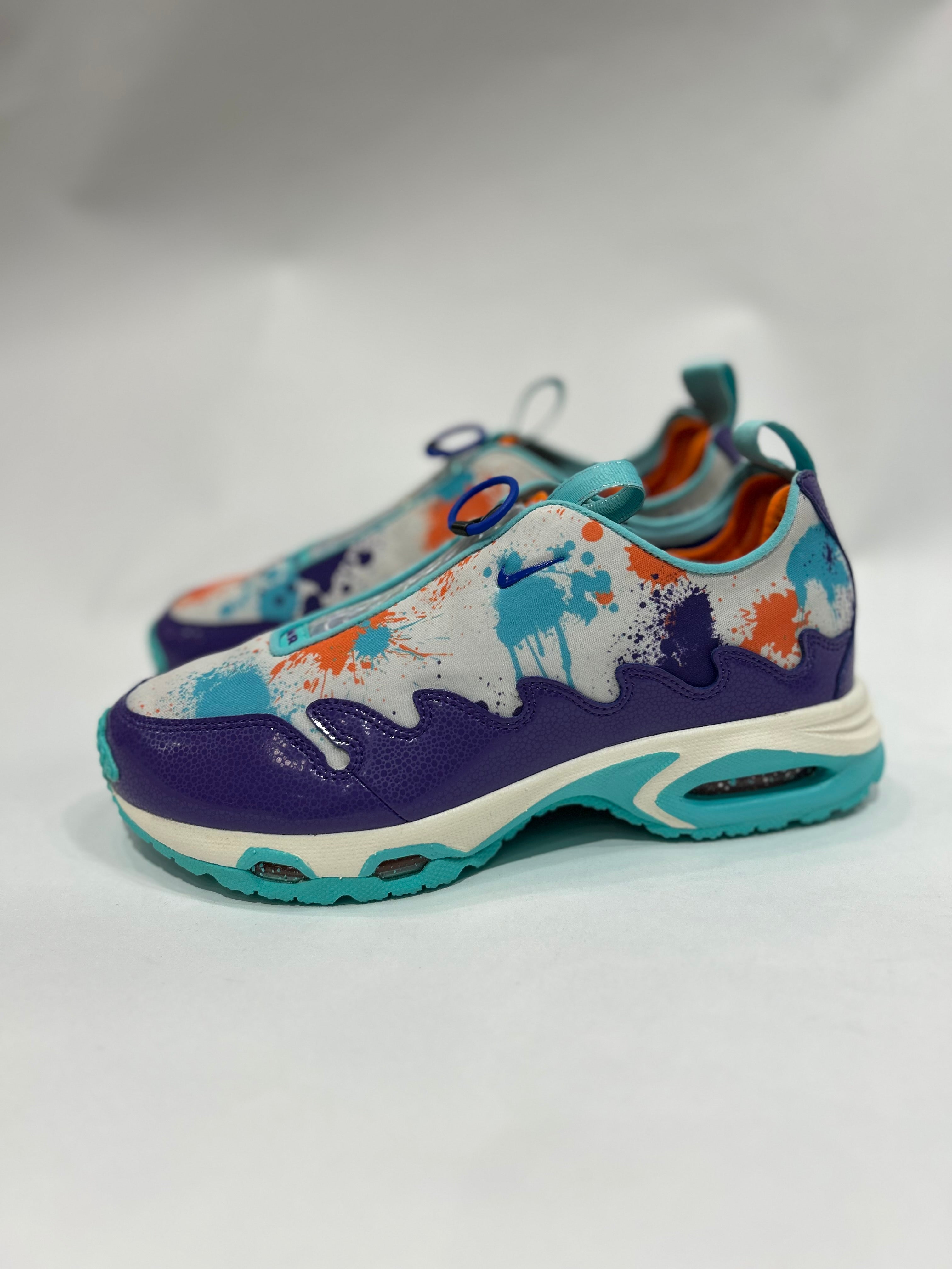 Nike Air Max Sunder Doernbecher Size 7.5 Women