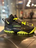 Nike Air Speed Turf Black Volt Size 8 Men's Shoes