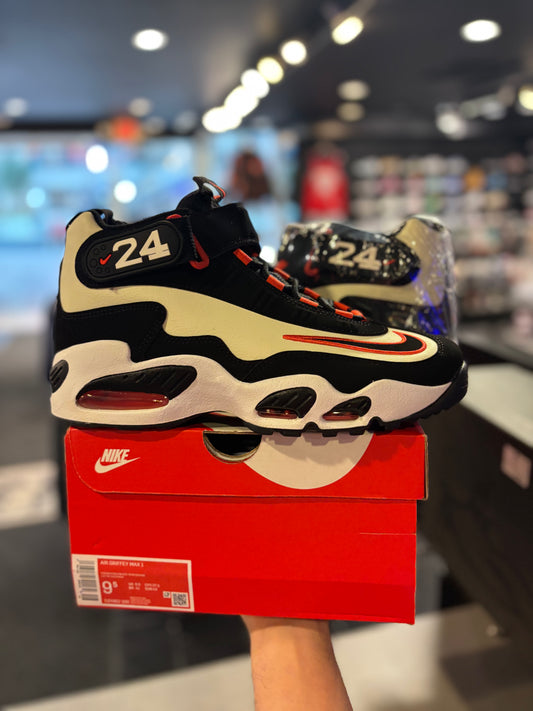 Nike Griffey Air Max 1 Giants Size 9.5 $300 Men’s