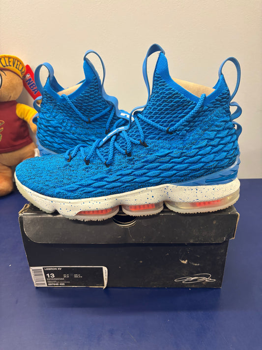Nike LeBron 15 Hardwood Classics  Size 13 Mens Shoes $320