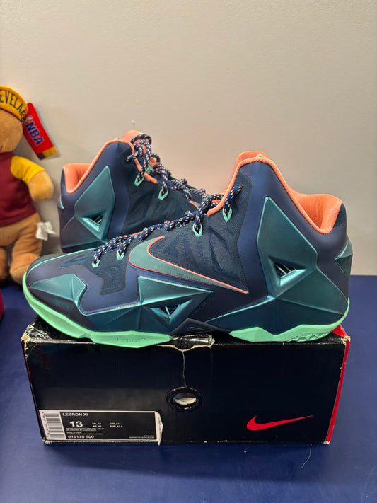 Nike LeBron 11 Akron Vs Miami Size 13 $280