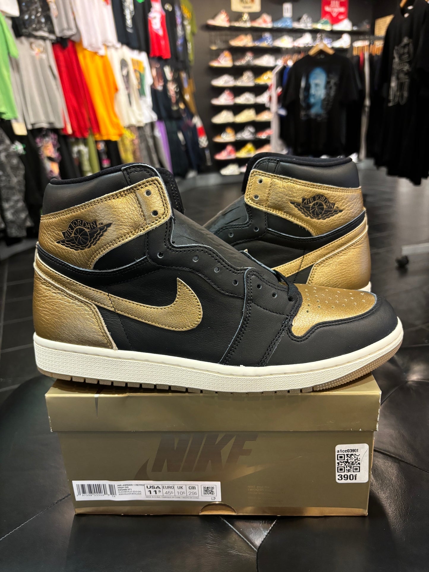 Air Jordan 1 Gold Size 11.5 Men’s Shoes $130