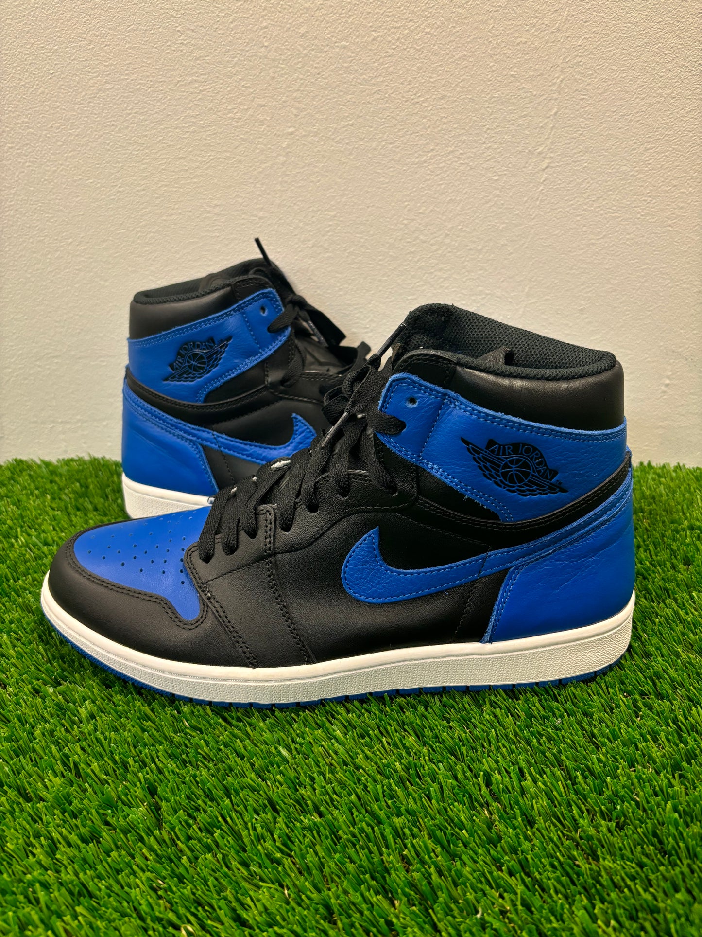 Air Jordan 1 Royal Size 12 Men’s Shoes $190