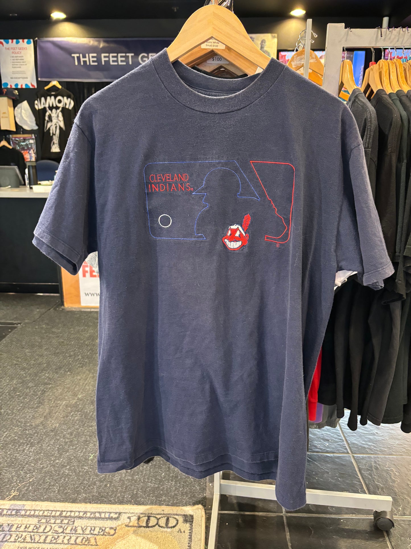 Vintage Cleveland Indians Shirt MLB $30