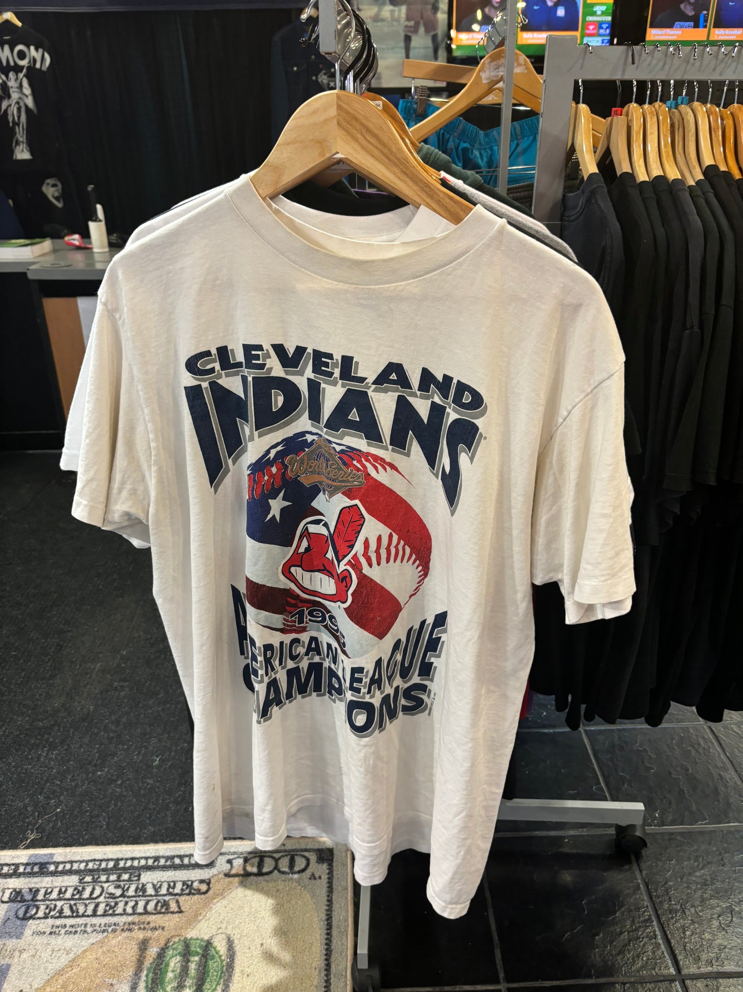 Vintage Cleveland Indians Shirt Starter Large $40