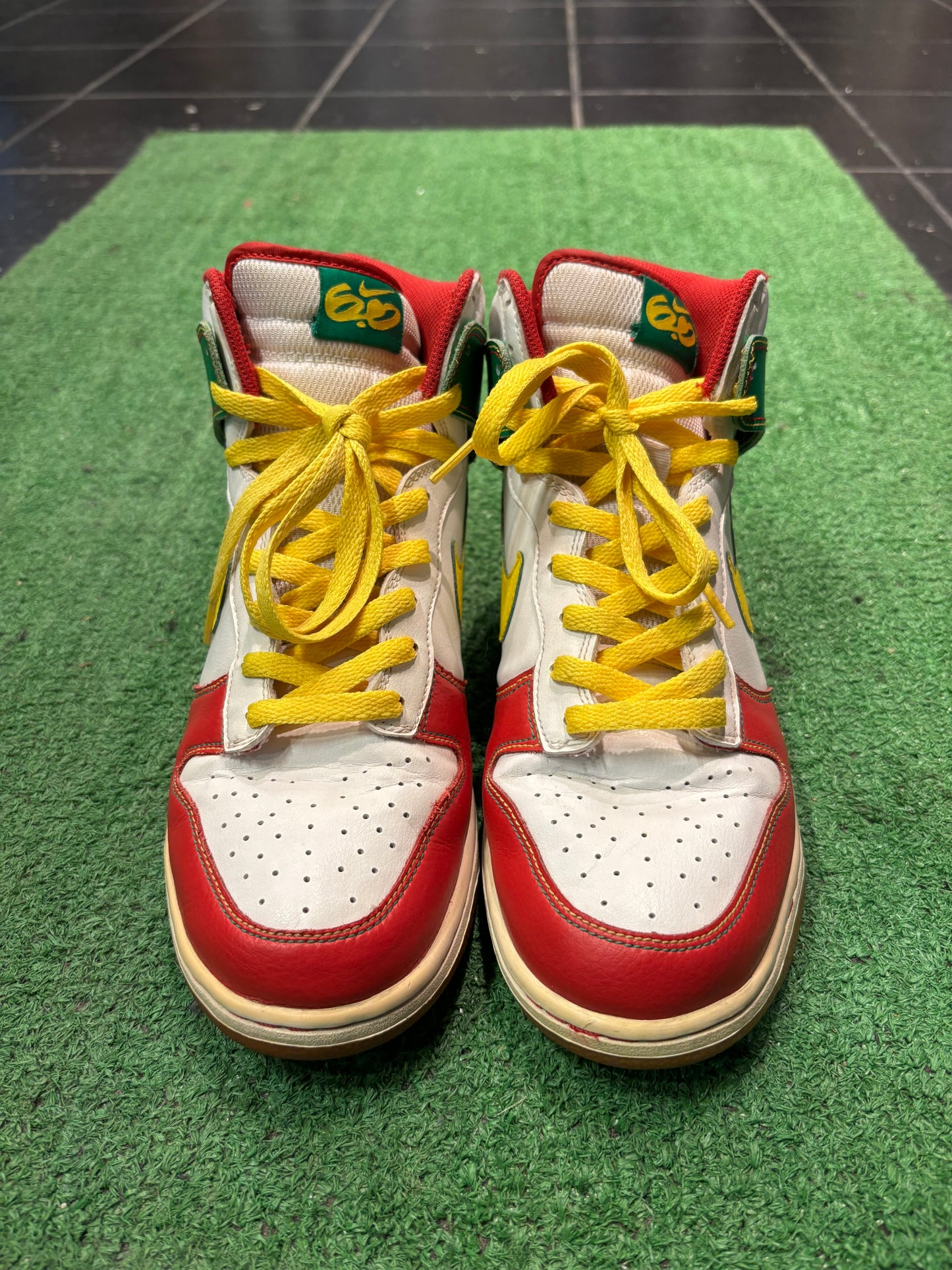 Nike Dunk Rasta Size 9.5 Men’s Shoes $120