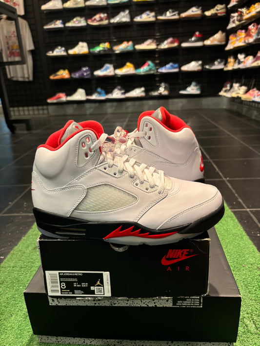 Air Jordan 5 Fire Red Size 8 Men’s Shoes $250