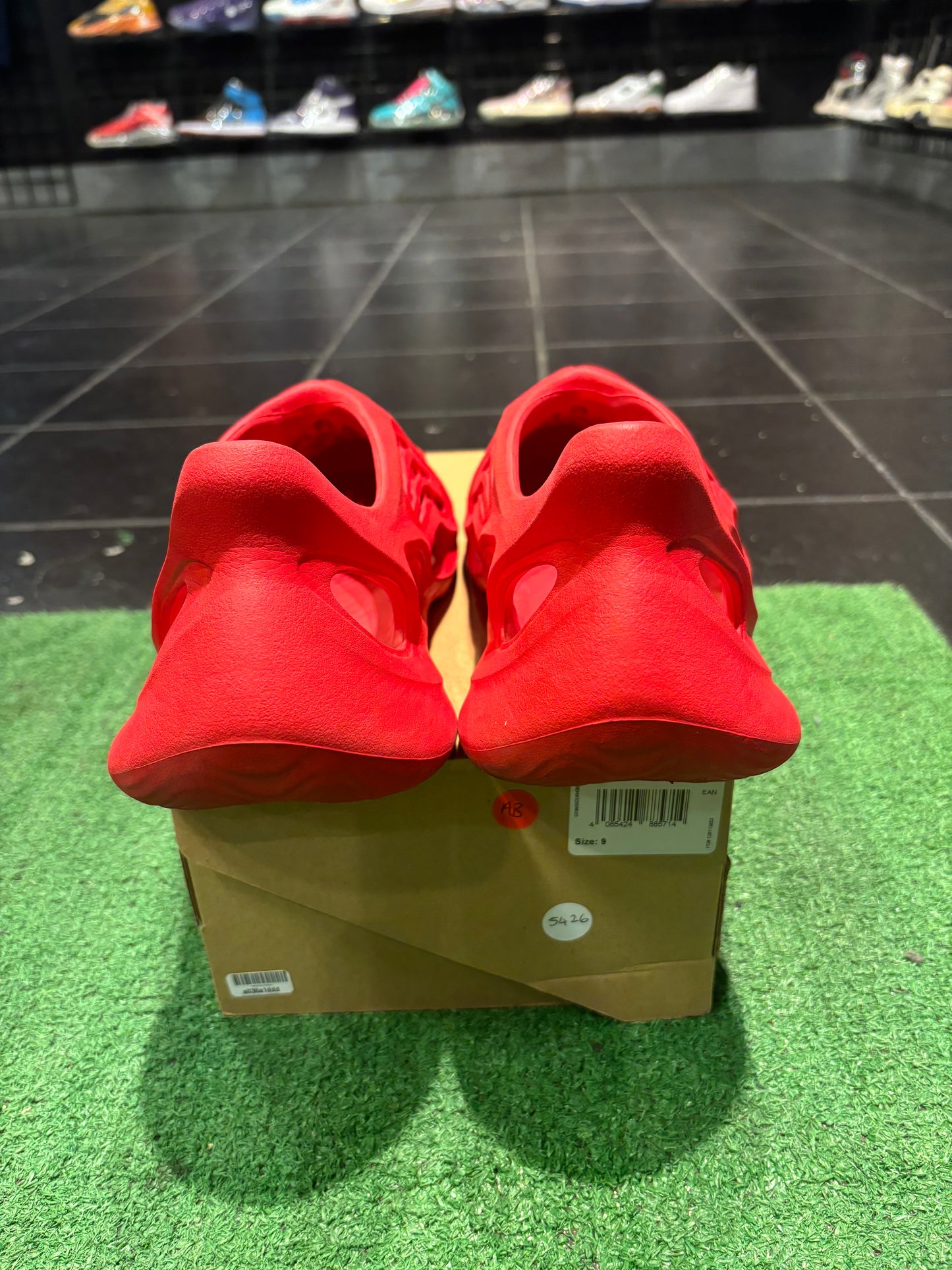 Adidas Yeezy Foam Runner Vermillion Size 9 Men’s Shoes $130