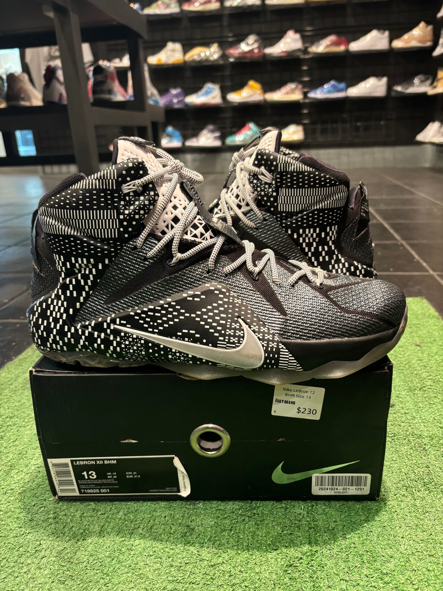 Nike Lebron 12 BHM Size 13 Mens Shoes $230