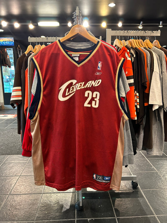 Reebok Cleveland Cavaliers James Jersey size 2XL