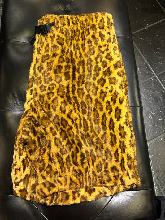 Supreme Cheetah Shorts Sz 32 $240